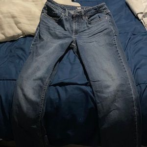 Bootcut mid rise Jeans